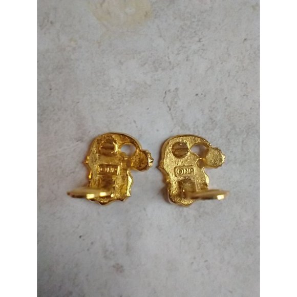 Vintage Santa NP Signed Clip On Stud Earrings Estate Jewelry - Picture 6 of 9